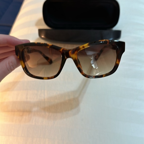 BALMAIN SUNGLASSES - Picture 3 of 9